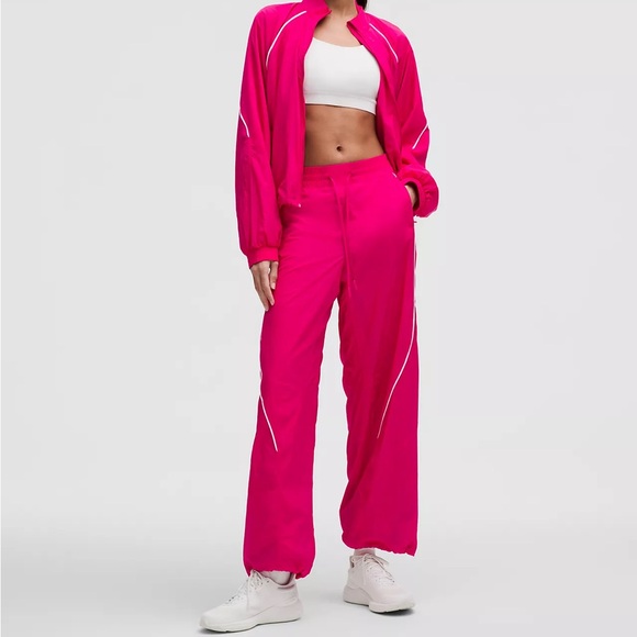 License to Train Mid-Rise Lightweight Jogger - Picture 1 of 4